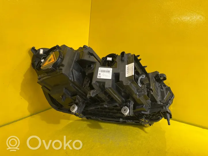 BMW X5 G05 Передняя фара 9481789-09