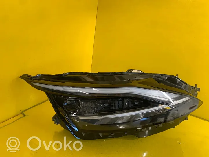 Nissan Qashqai J12 Lampa przednia 100-8D02J