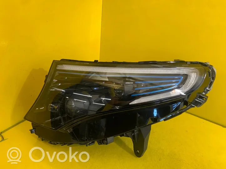 Mercedes-Benz EQC Phare frontale A2939060101