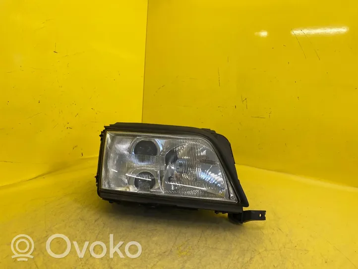 Audi A6 S6 C4 4A Lampa przednia 4A0941030N