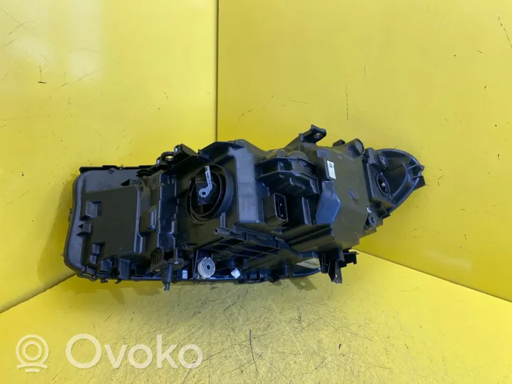 BMW 5 G30 G31 Phare frontale 7439200-01