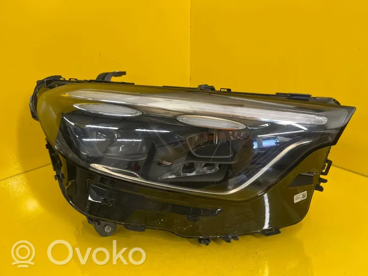 Mercedes-Benz GLC C254 Lampa przednia A2549062402