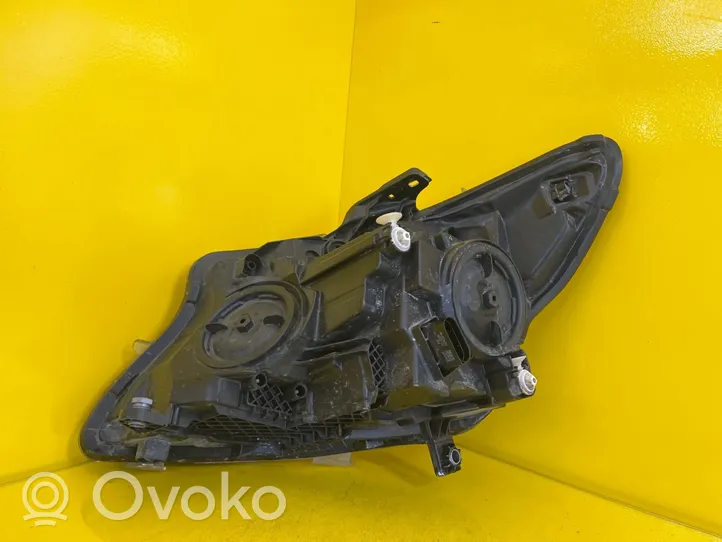 Mercedes-Benz V Class W447 Lampa przednia A4479067800