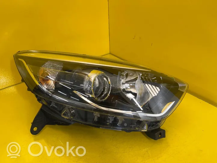 Renault Captur Phare frontale 260103936R