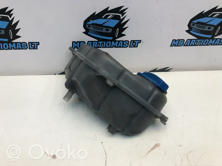 Audi A4 S4 B6 8E 8H Vase d'expansion / réservoir de liquide de refroidissement 8E0121403