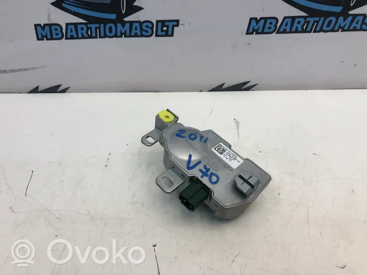 Volvo V70 Ohjauspyörän lukitus 31280656