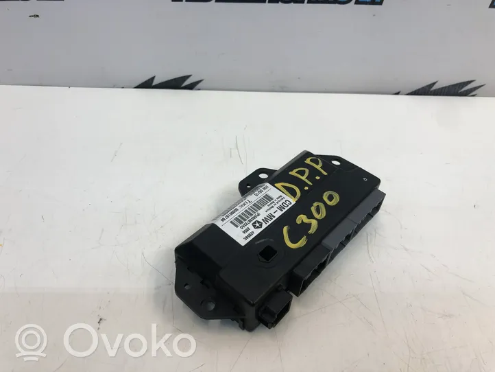 Chrysler 300 - 300C Durvju vadības bloks P56038722A0