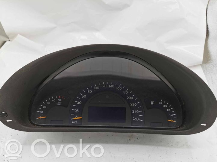 A2035401347 MercedesBenz C W203 Speedometer (instrument cluster), 20.