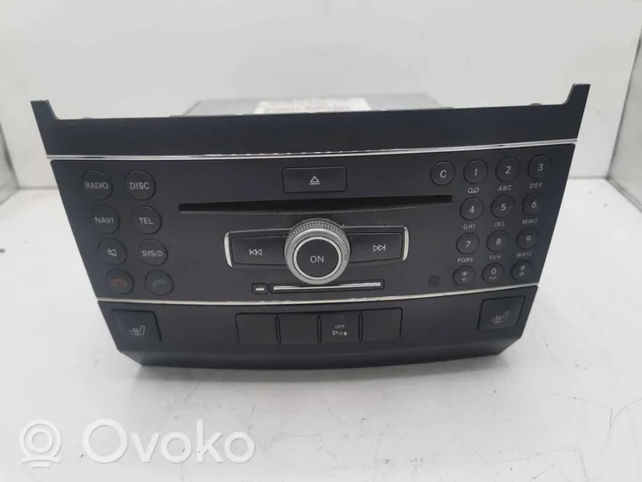 Mercedes-Benz GLK (X204) Radija/ CD/DVD grotuvas/ navigacija A2049062800