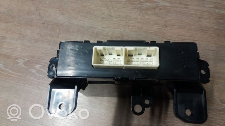 Subaru Outback Modulo di controllo ventola 72343AL21A