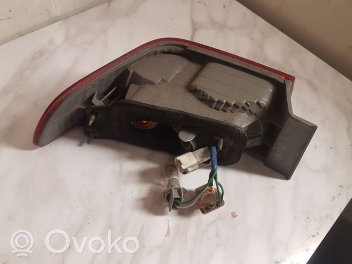 Toyota Camry Lampa tylna 22077068