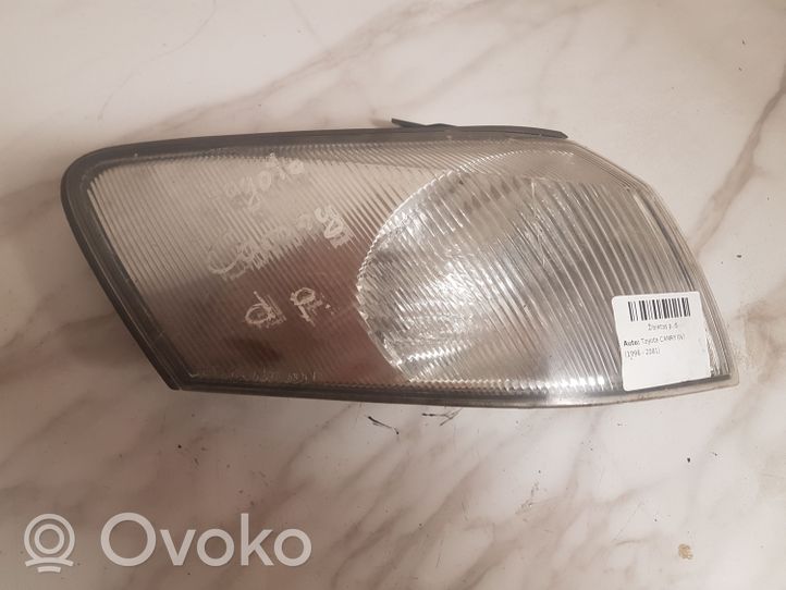 Toyota Camry Front indicator light 