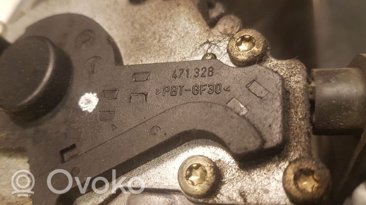 Ford Fiesta Mechanizm wycieraczek szyby przedniej / czołowej 2S6111009