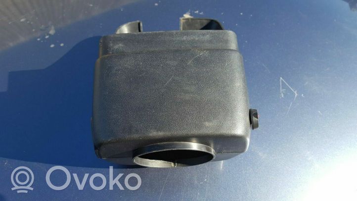 Mazda 323 F Garniture de colonne de volant BC5E60231