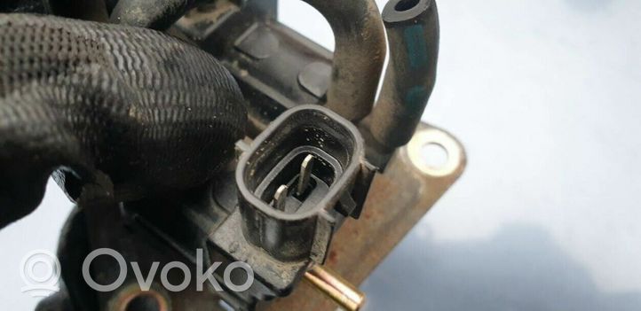 Mazda 323 F Valvola di depressione k5t44091