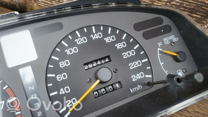 Subaru Legacy Compteur de vitesse tableau de bord 85014AA150