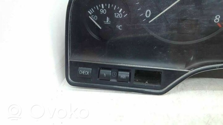 Audi A8 S8 D2 4D Compteur de vitesse tableau de bord 4D0919033F