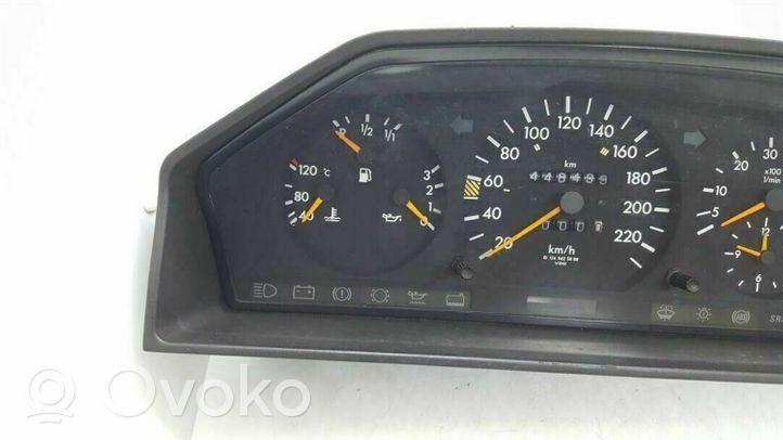 Mercedes-Benz E W124 Tachimetro (quadro strumenti) 110902150020