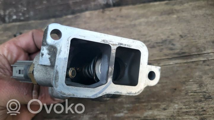 Volvo S60 Termostatas/ termostato korpusas 8653103