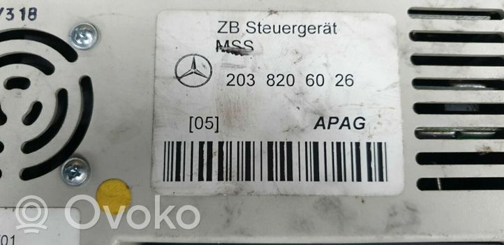 Mercedes-Benz C W203 Korin keskiosan ohjainlaite A2038206026