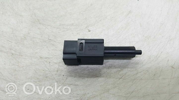 Nissan Note (E11) Brake pedal sensor switch 