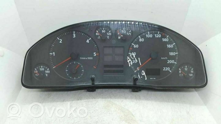 Audi A4 S4 B5 8D Compteur de vitesse tableau de bord 8D0919034A