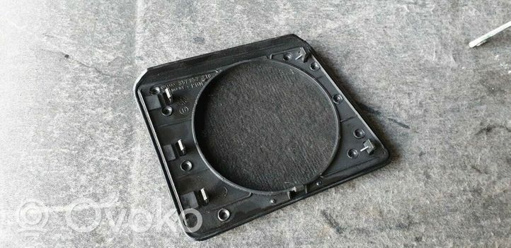 Volkswagen PASSAT B3 Copertura/rivestimento altoparlante laterale 357857210