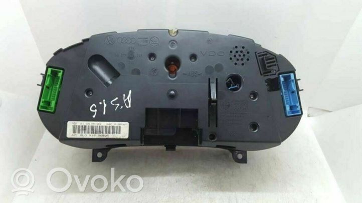 Audi A3 S3 8L Compteur de vitesse tableau de bord 8L0919860E