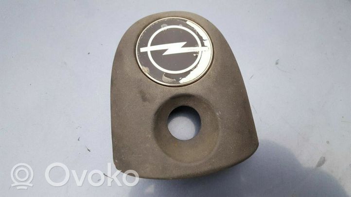 Opel Corsa B Garniture de hayon 90357434