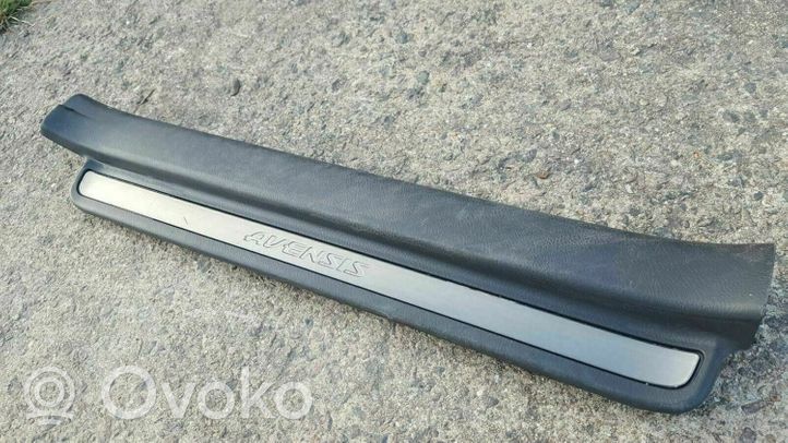 Toyota Avensis T250 Front sill trim cover 6791305050