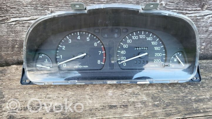 Subaru Impreza I Licznik / Prędkościomierz 85012FA540