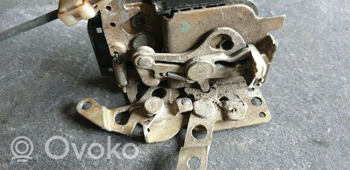 Volvo 480 Front door lock 