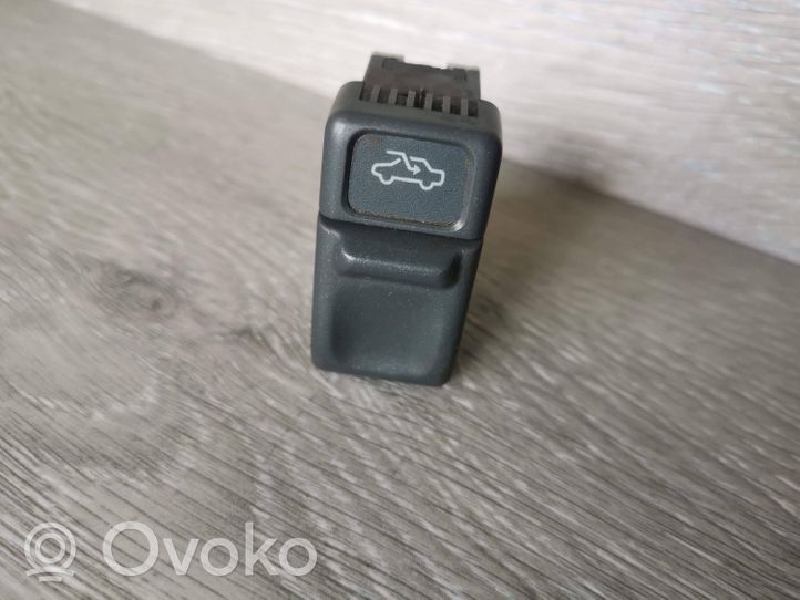 Volvo S70  V70  V70 XC Bouton commande de recyclage air 9162950