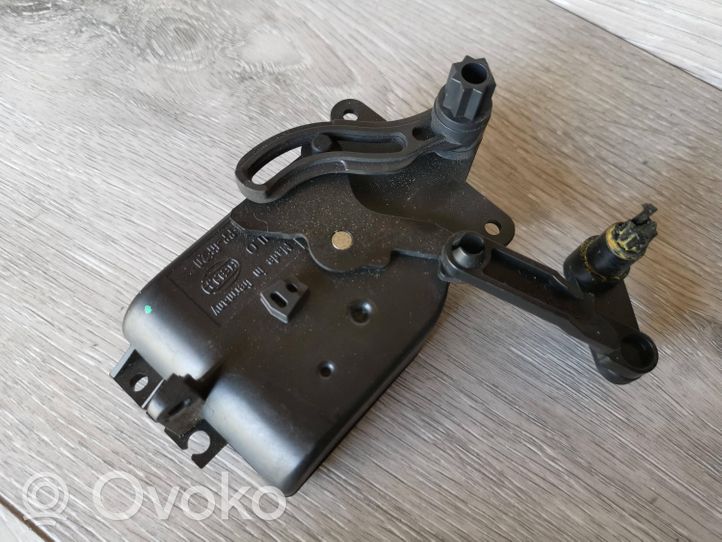 Volkswagen Golf IV Air flap motor/actuator 1J1907511A