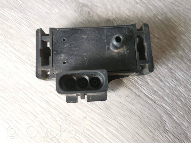 Renault Laguna I Luftdrucksensor 8768049