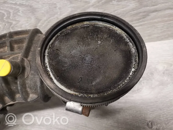 Audi 80 90 B3 Rura / Wąż dolotowy powietrza 026133357G