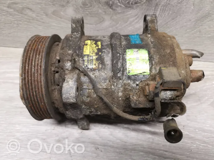 Volvo S70  V70  V70 XC Compresseur de climatisation 8708581