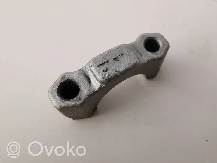 Volvo V70 Supporto dell’albero a camme 5556090661