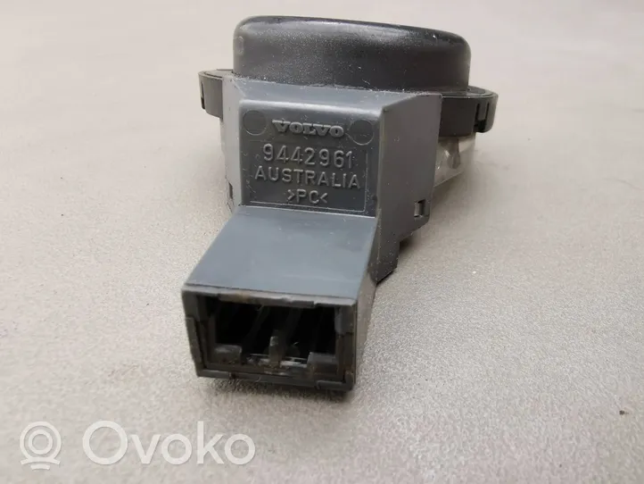 Volvo S70  V70  V70 XC Antenne bobine transpondeur 9442961