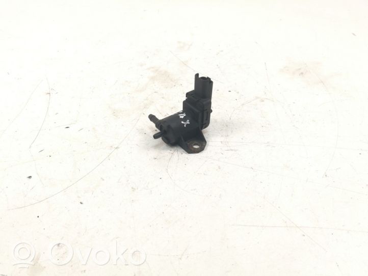 Ford Grand C-MAX Soupape à vide 9688124580