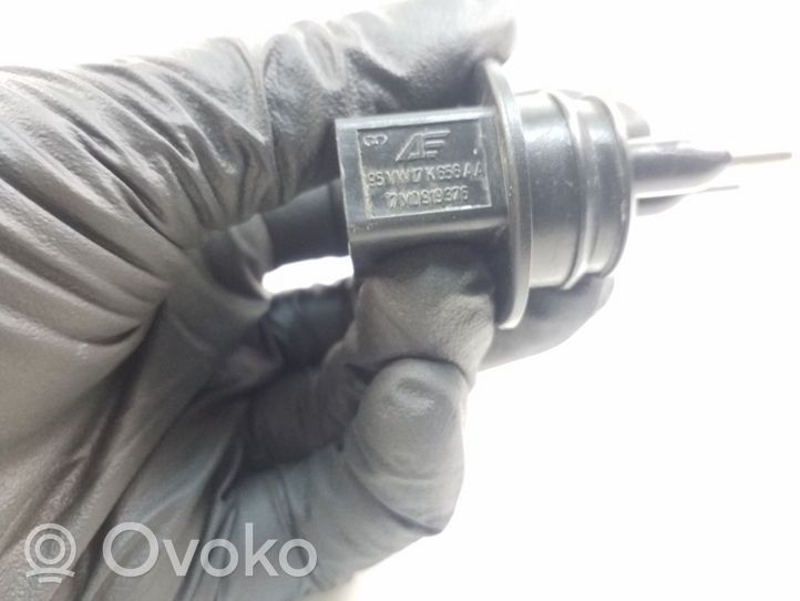 Audi A6 S6 C6 4F Logu šķidruma līmeņa sensors 7M0919376