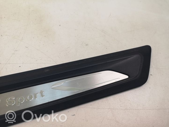 BMW 1 F20 F21 Copertura del rivestimento del sottoporta anteriore 7289215