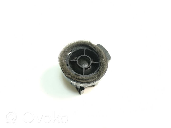 Toyota Verso Altavoz del panel 8616002700