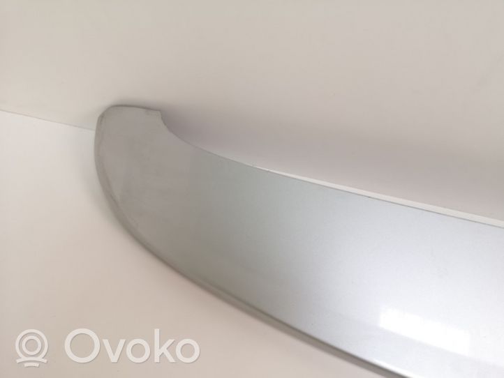 Toyota Verso Spoiler del portellone posteriore/bagagliaio 768710F010