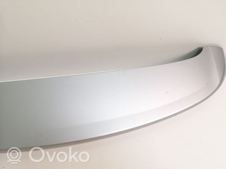 Toyota Verso Spoiler del portellone posteriore/bagagliaio 768710F010