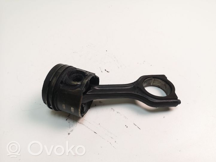 Ford Focus Piston 