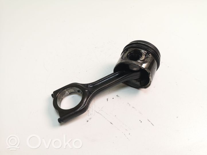 Ford Focus Piston 