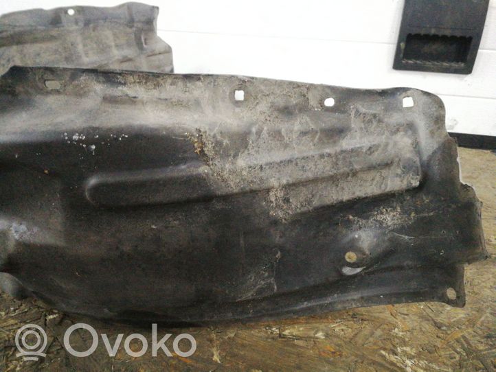 Toyota Avensis T220 Radlaufschale Radhausverkleidung vorne 5387505030