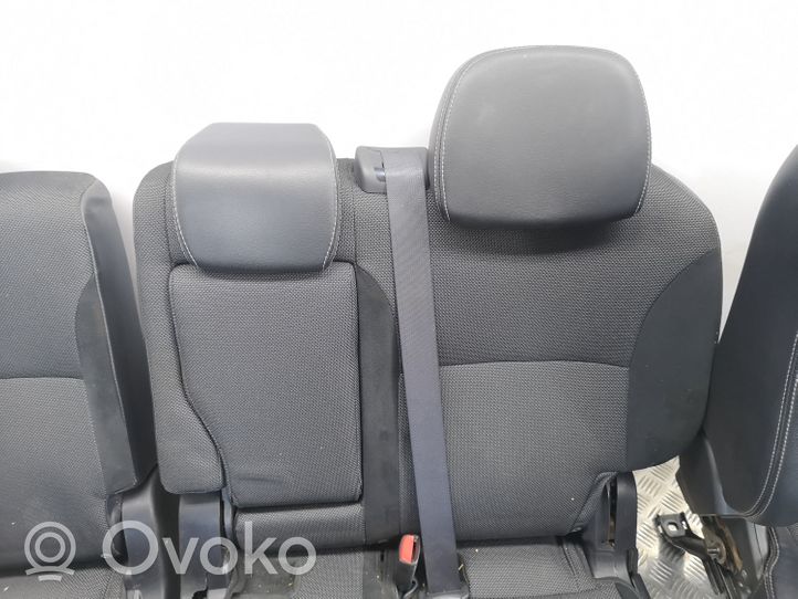 Citroen C-Crosser Kit intérieur 