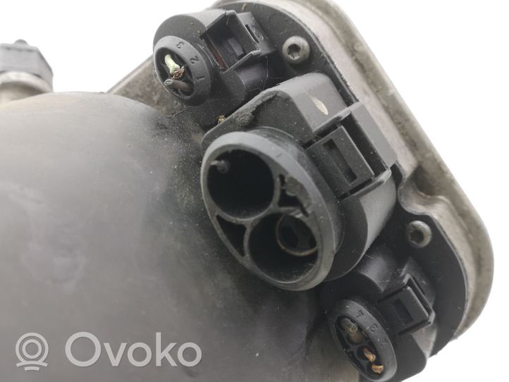 Volkswagen Polo Vairo stiprintuvo siurblys 6Q0423376